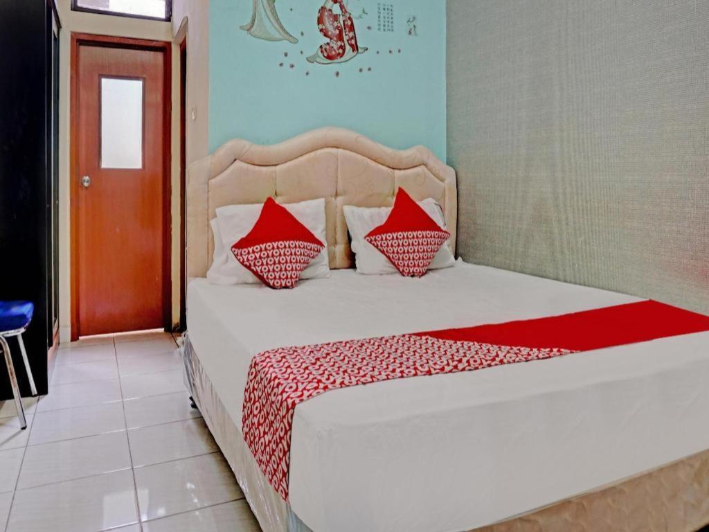 Oyo 90489 Kejora Homestay Jakarta Kültér fotó
