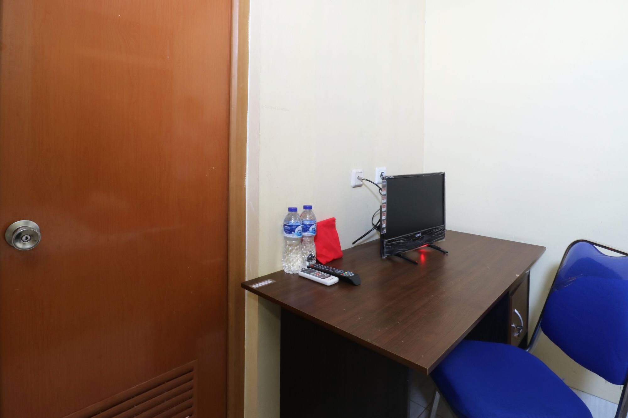 Oyo 90489 Kejora Homestay Jakarta Kültér fotó