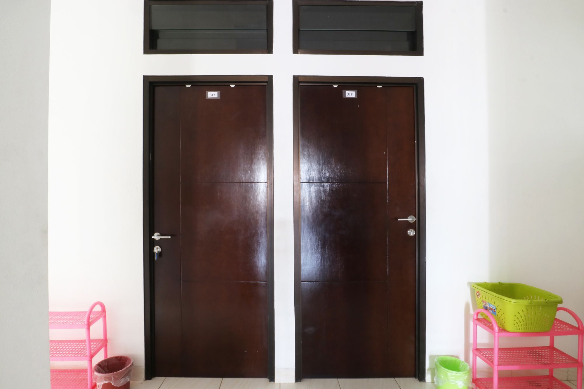 Oyo 90489 Kejora Homestay Jakarta Kültér fotó